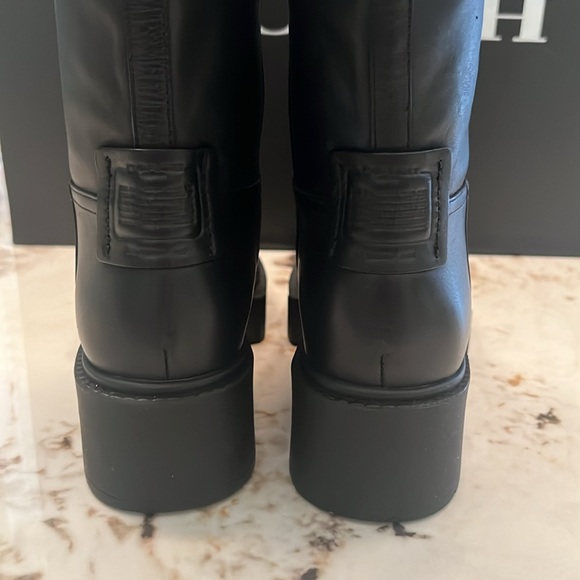 NIB COACH WOMEN'S LILLI TALL  LEATHER BLACK BOOTS SZ 7B/37.5 - Picture 8 of 13